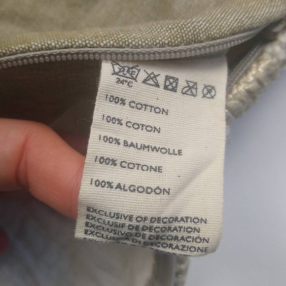 Metallic Knit Throw Pillow Cover 20"x20" - Picture 5 of 6